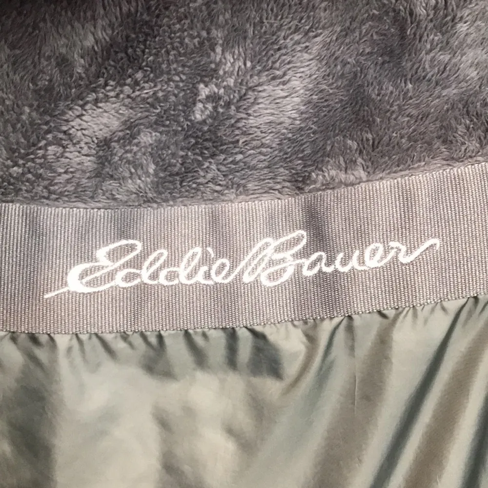 Eddie Bauer Women’s Goose Down Puffer Navy Blue Long Line Winter Snow Jacket - Image 9