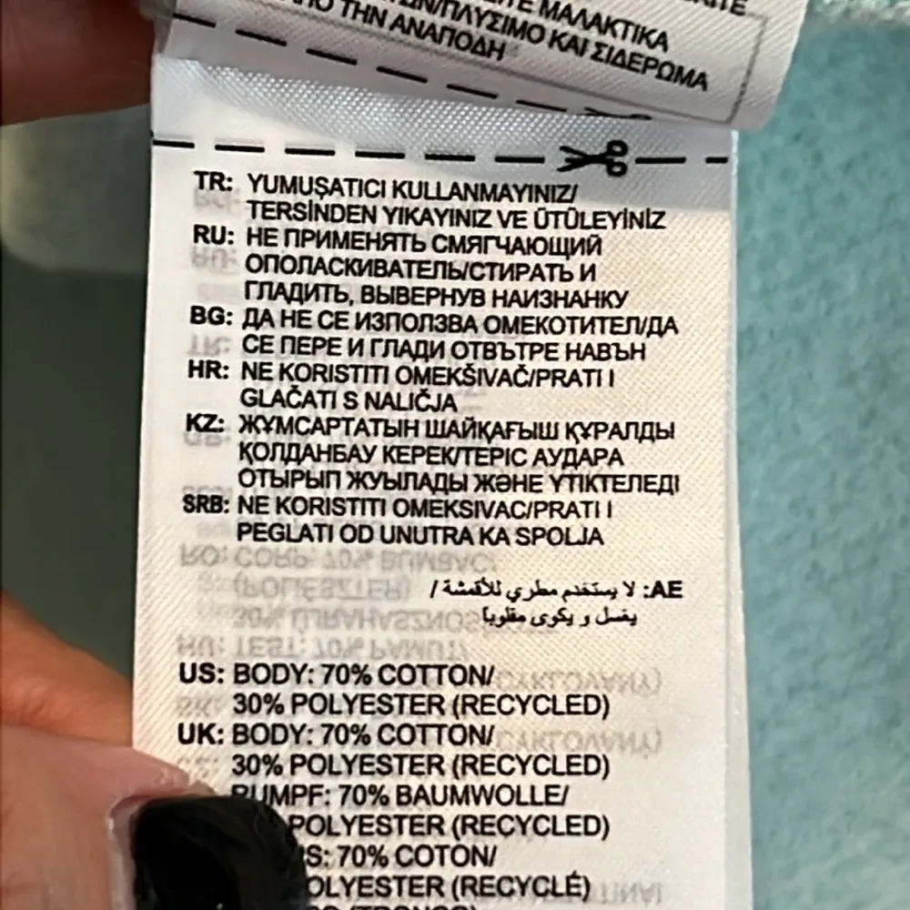 Adidas size 1X halo mint graphic fleece hoodie drawstring hood kangaroo pocket - Image 9