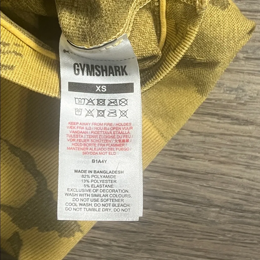 Gymshark Adapt Camo Seamless Light Yellow Athletic Short Size XS - Image 5