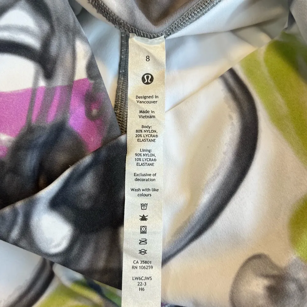 Lululemon Align High-Rise Crop 17" in Unicorn Throwback White Multi Print 8 EUC - Image 10