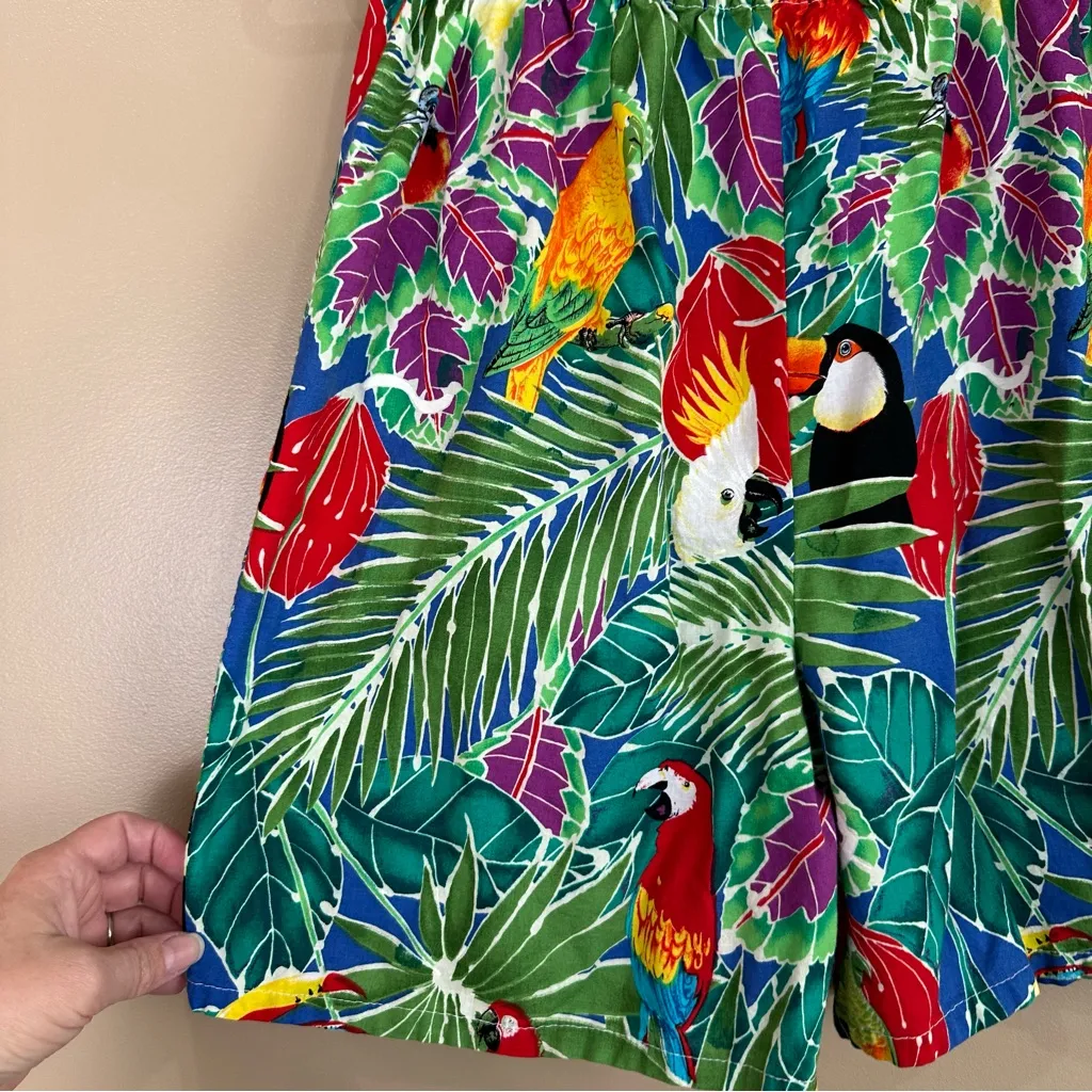 Vintage Women’s Tropical Birds Elastic Waist Pull On Shorts Medium Green - Image 3