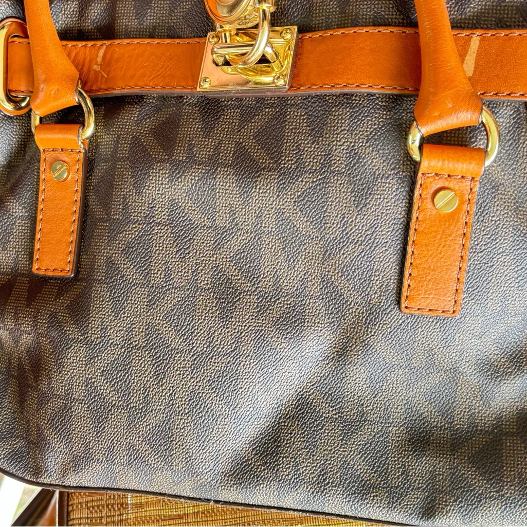 Michael Kors Hamilton PVC LG Signature Tote, Shoulder Bag - Image 8