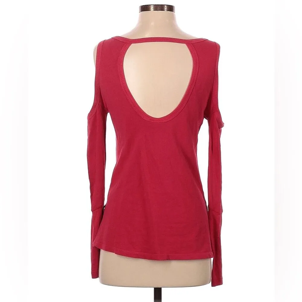 Splits 59 cold shoulder long sleeve top - Image 2