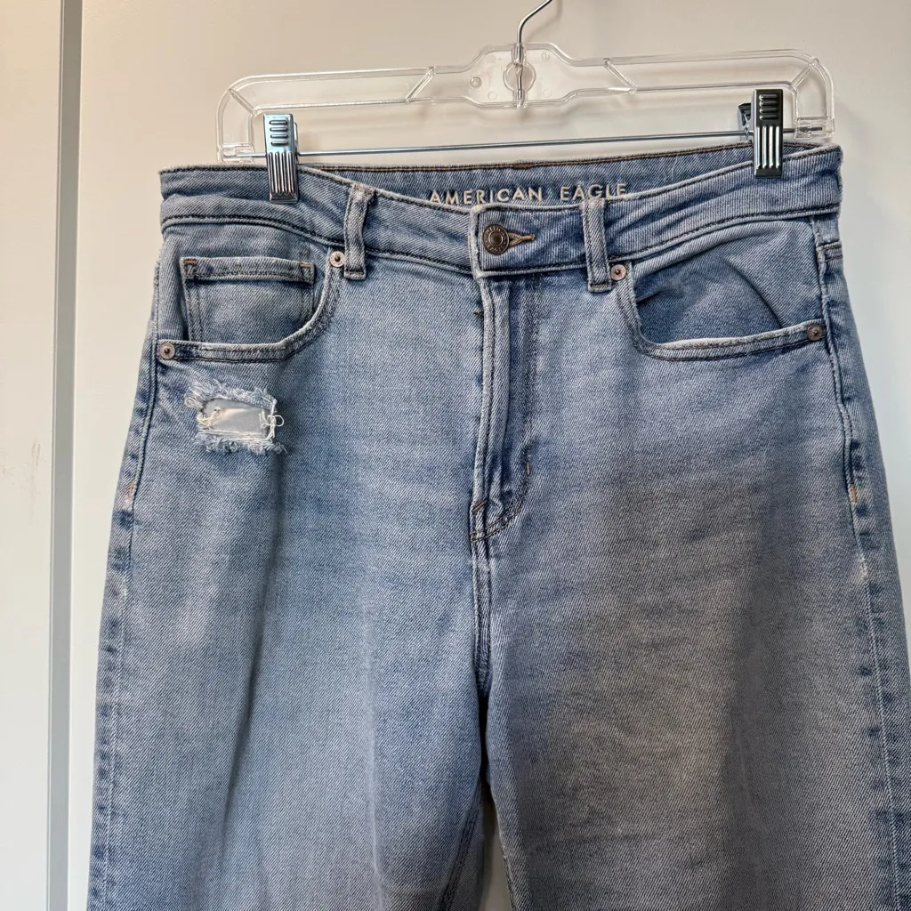 American Eagle Stretch Mom Jean Light Wash Distressed High Waist‎ 8Long - Image 2