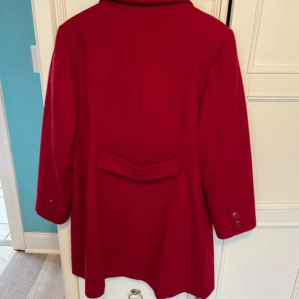 Red dress coat Size L - Image 3
