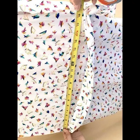 VTG Neiman Marcus Long Sleeve Midi White Belted Lightweight Silksensible Dress 4 - Image 8