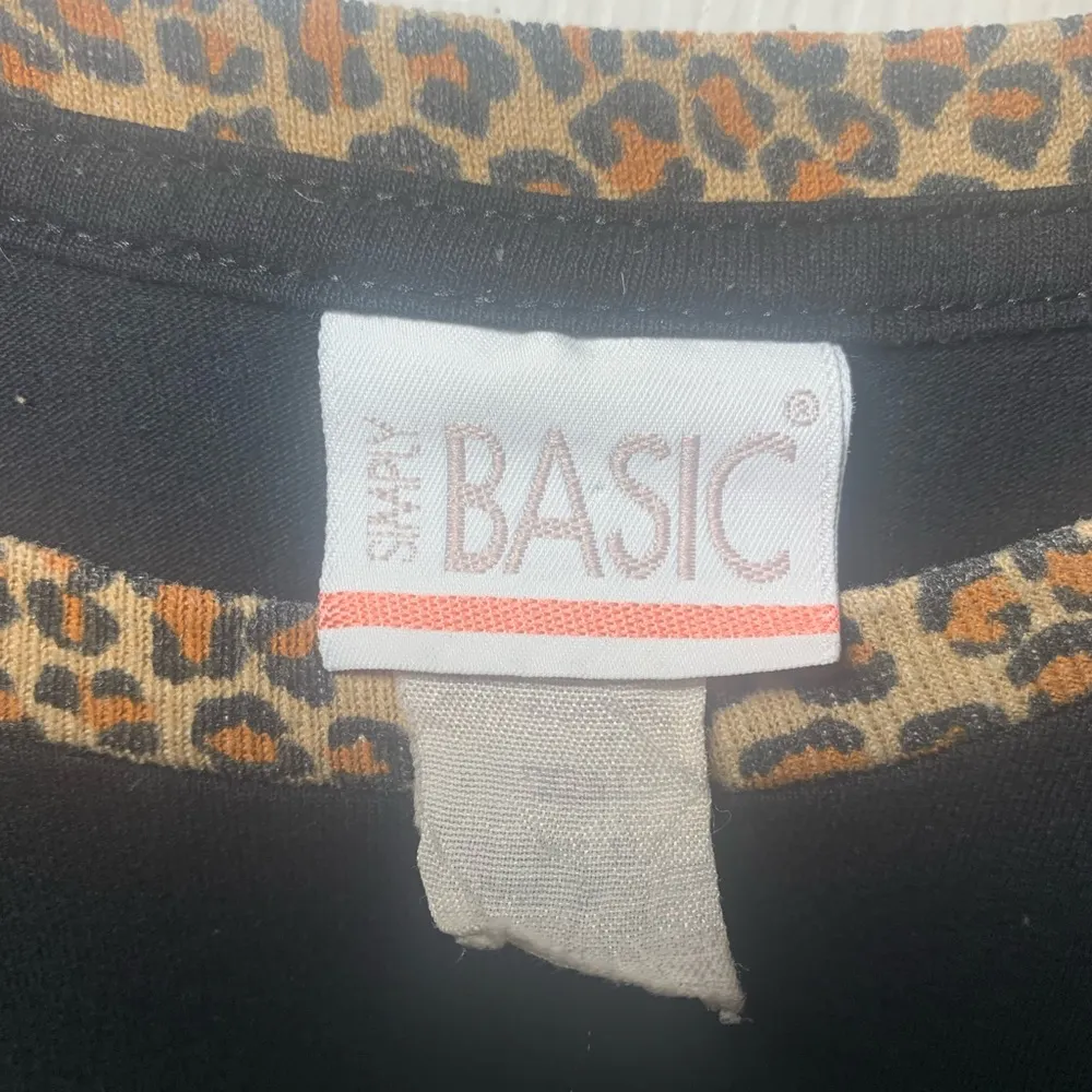 Vintage Basic T - Image 4