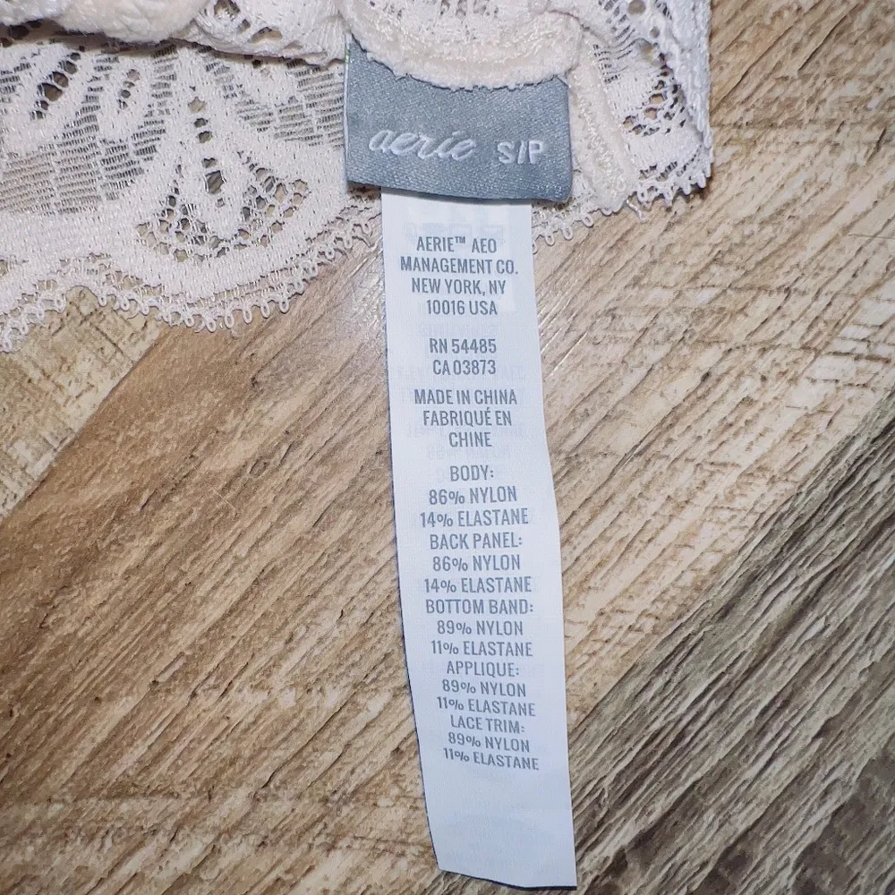 Aerie Beige Lace Pullover Halter Bralette size small - Image 2