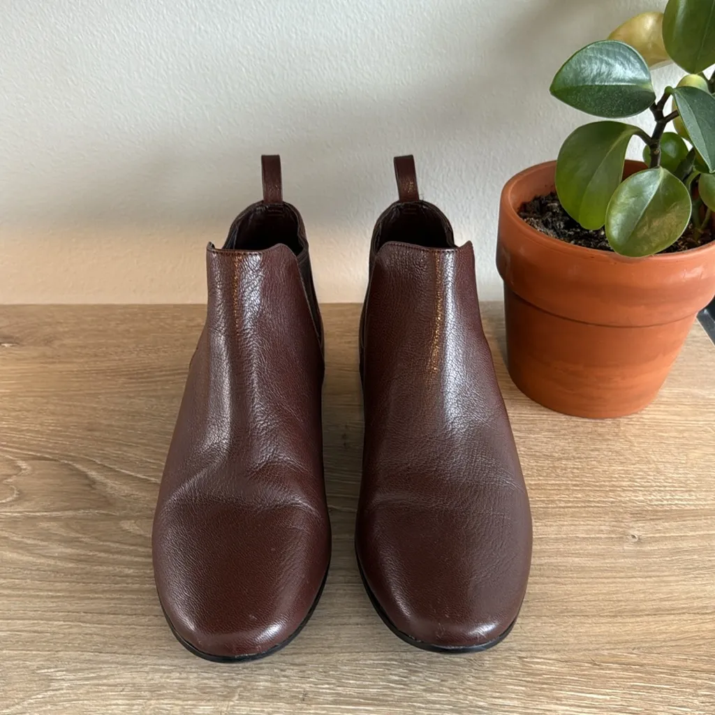 Cole Haan Grand OS Leather Chelsea Pull On Boots Booties, 8.5 - Image 2