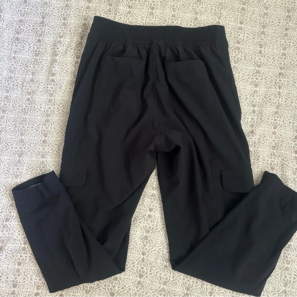 Athleta Chelsea Cargo Lined Pants In Black - Image 5