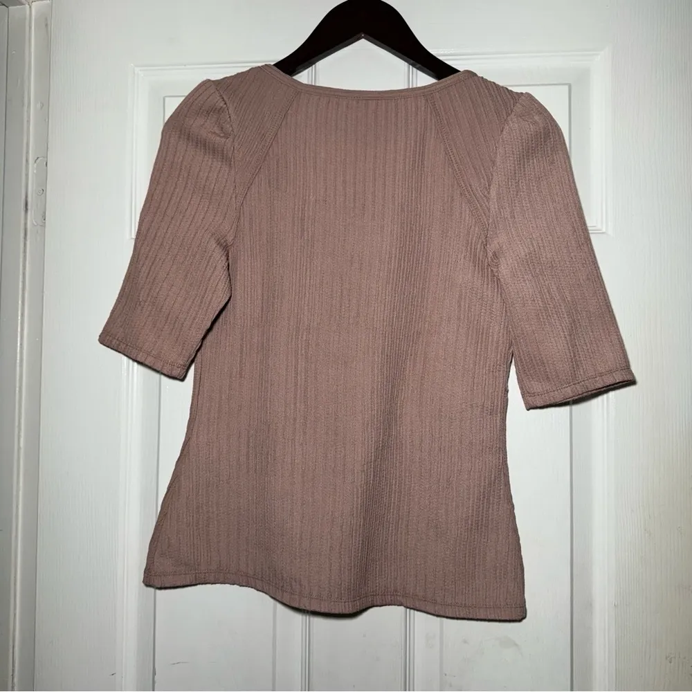 Max Studio • Shirt Top Blouse • Puff Sleeve • Scoop Neck • Small - Image 7
