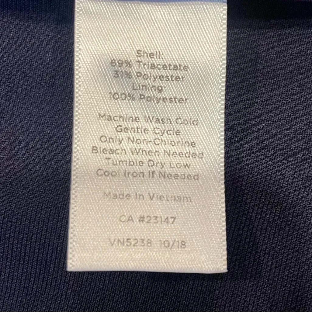 Talbots Navy Blue Lightweight Blazer Jacket - Image 4