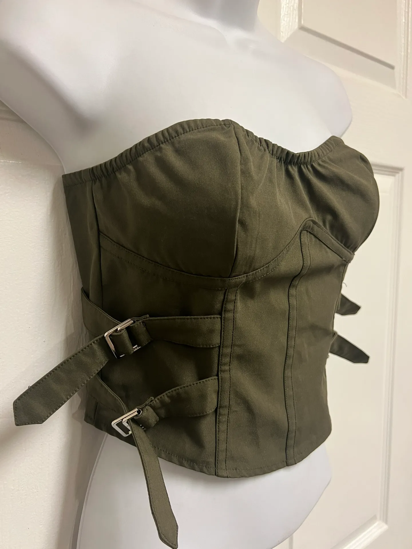 KHAKI TWILL BUCKLE DETAIL CORSET TOP - Image 10