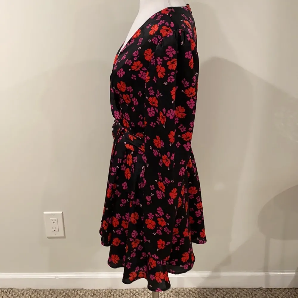 L’Academie Jane Mini Wrap Dress in Black Floral - Image 5