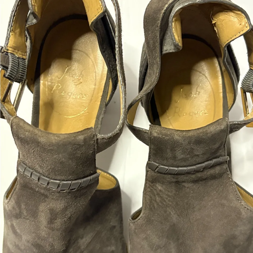 Jack Rogers Gray Sandals Stylish Summer Essentials - Image 3