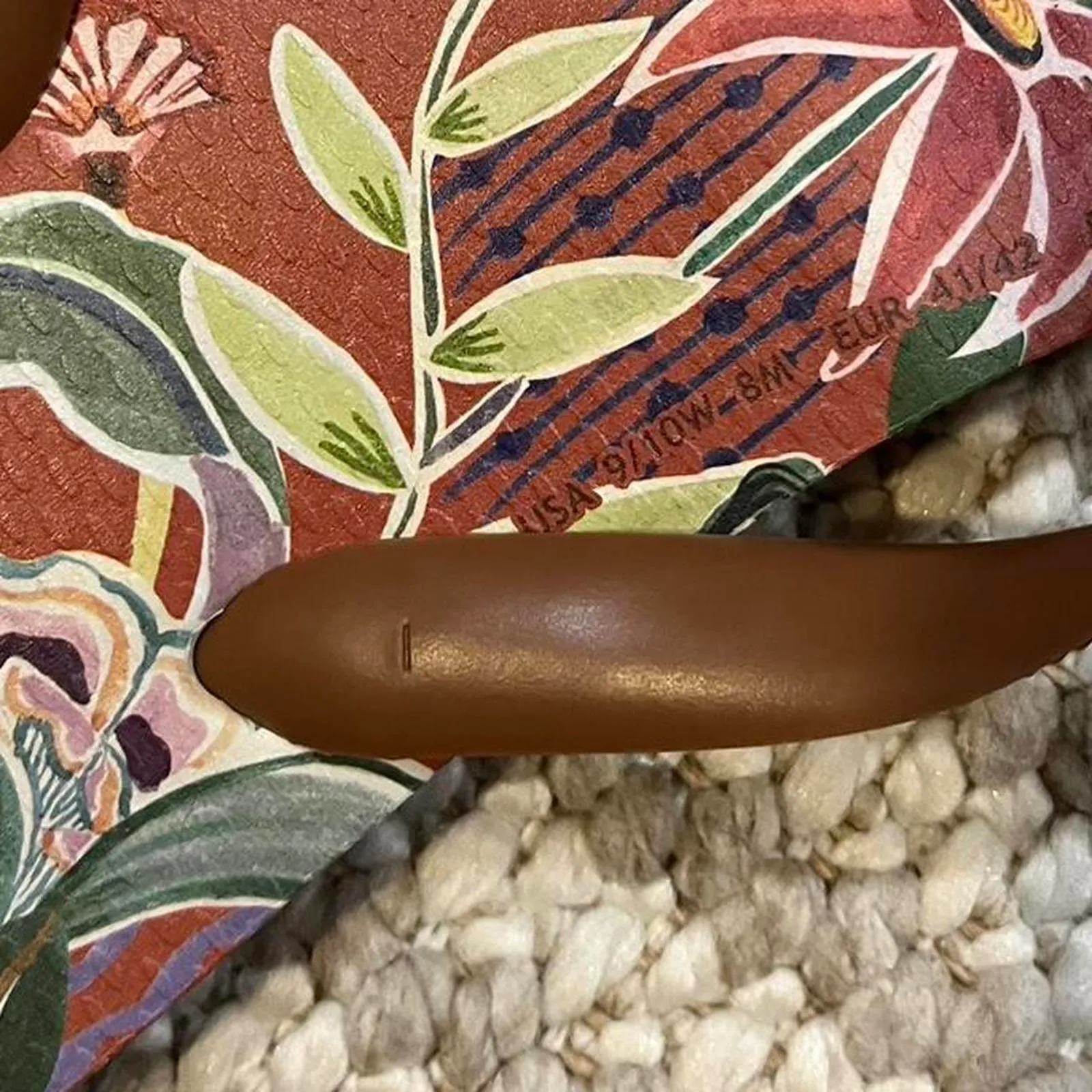 Havaianas x FARM Rio Delicate Flowers Top Flip Flops - Image 4