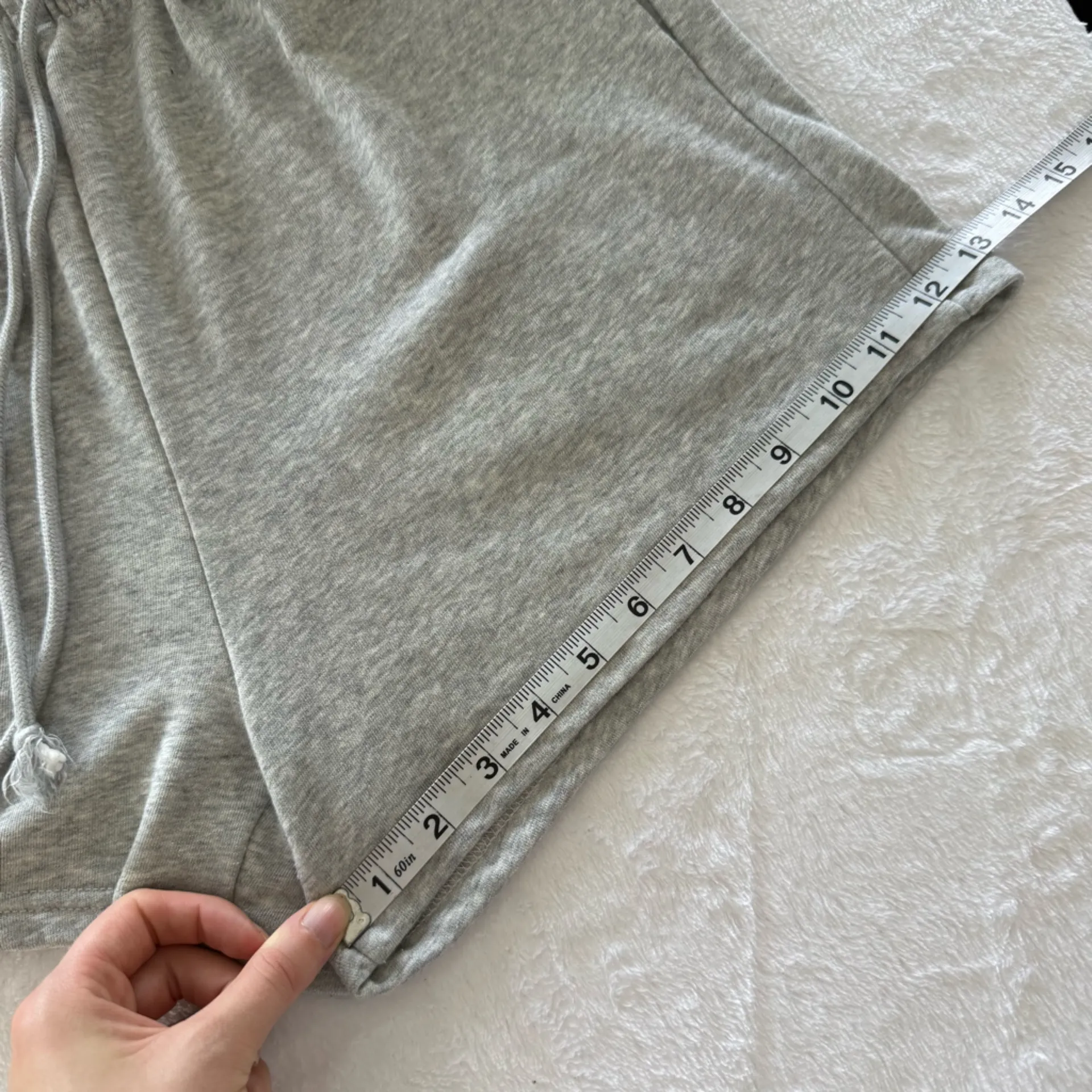 Women’s night waist Gray Drawstring Shorts size small - Image 7
