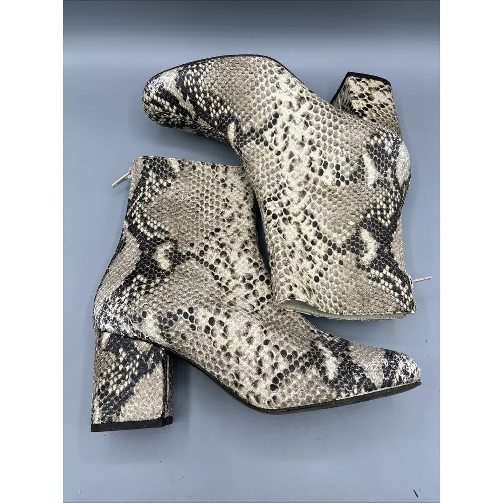 Free People Snake Skin Reptile Block Heel Women’s Boots Size‎ 37 - Image 4