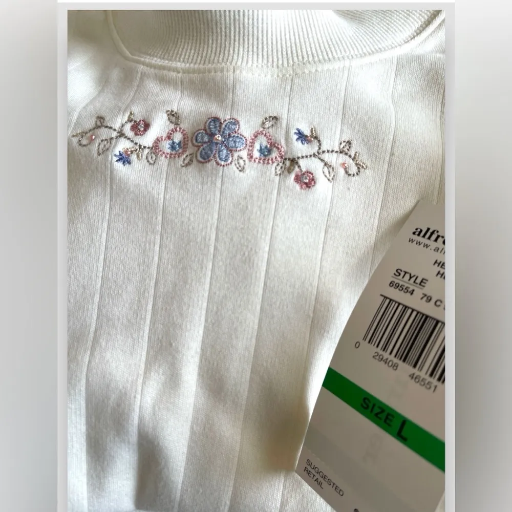 Alfred Dunner Women’s Mock Neck Sweatshirt Cream Floral Heart to Heart Sz L NWT - Image 5