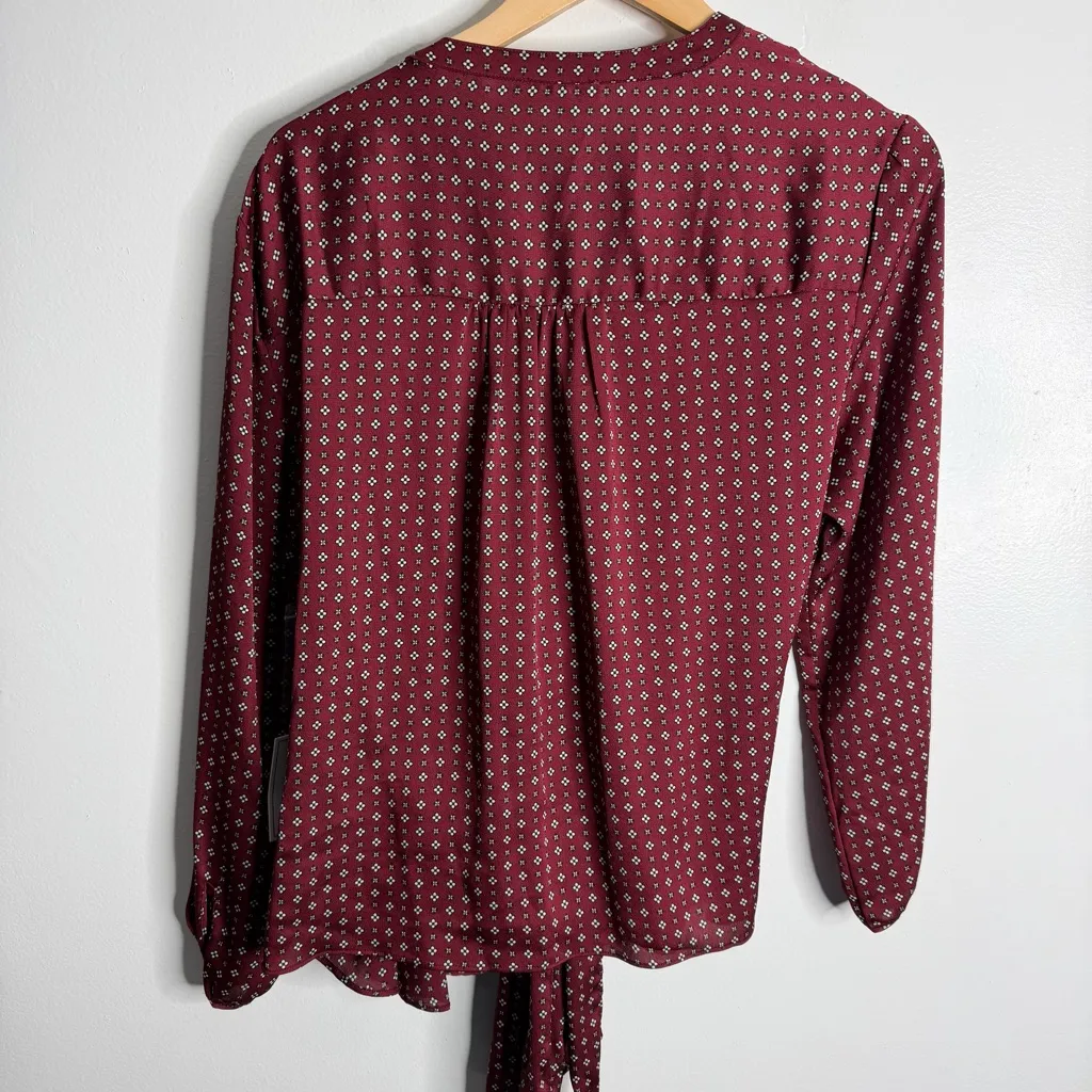 NWT 1. State Maroon Wrap Blouse Micro Ditsy Floral Medium Office Business Casual - Image 3