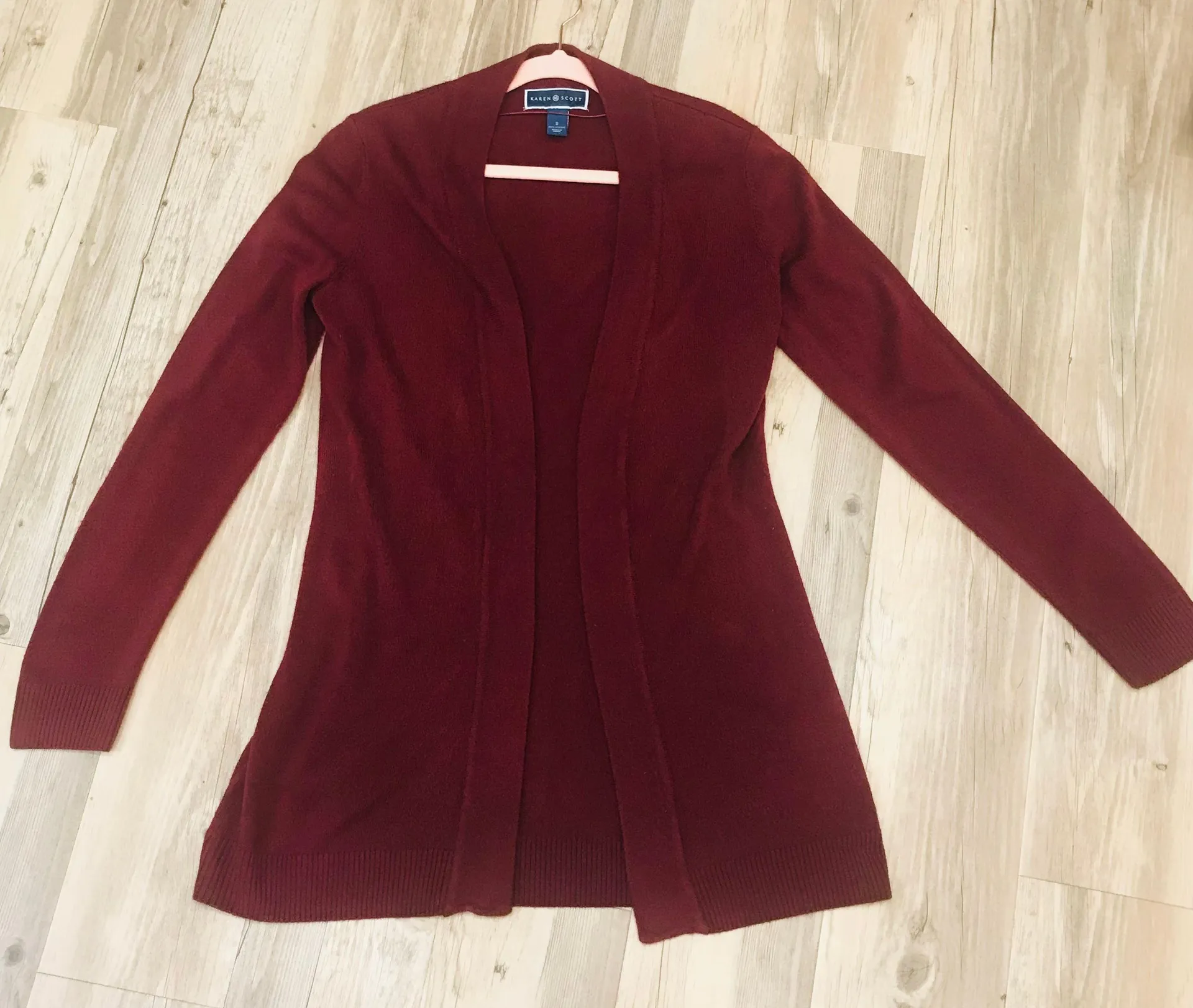 maroon cardigan size small. - Image 4