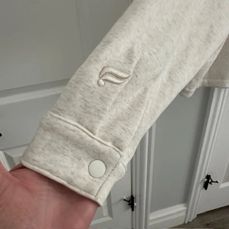 Fabletics NWT Cozy Fleece Cropped Shirt Jacket Size: L Color: Bone Heather - Image 9