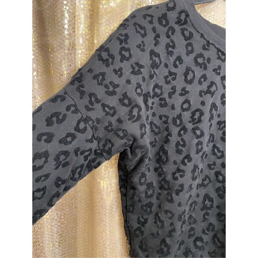 PINK Victorias Secret Black Drop Shoulder Velvet Cheetah‎ Print Sweater XS - Image 6