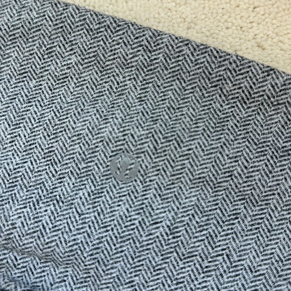 Lululemon Heathered Herringbone Fleece Wunder Under Leggings - Image 5