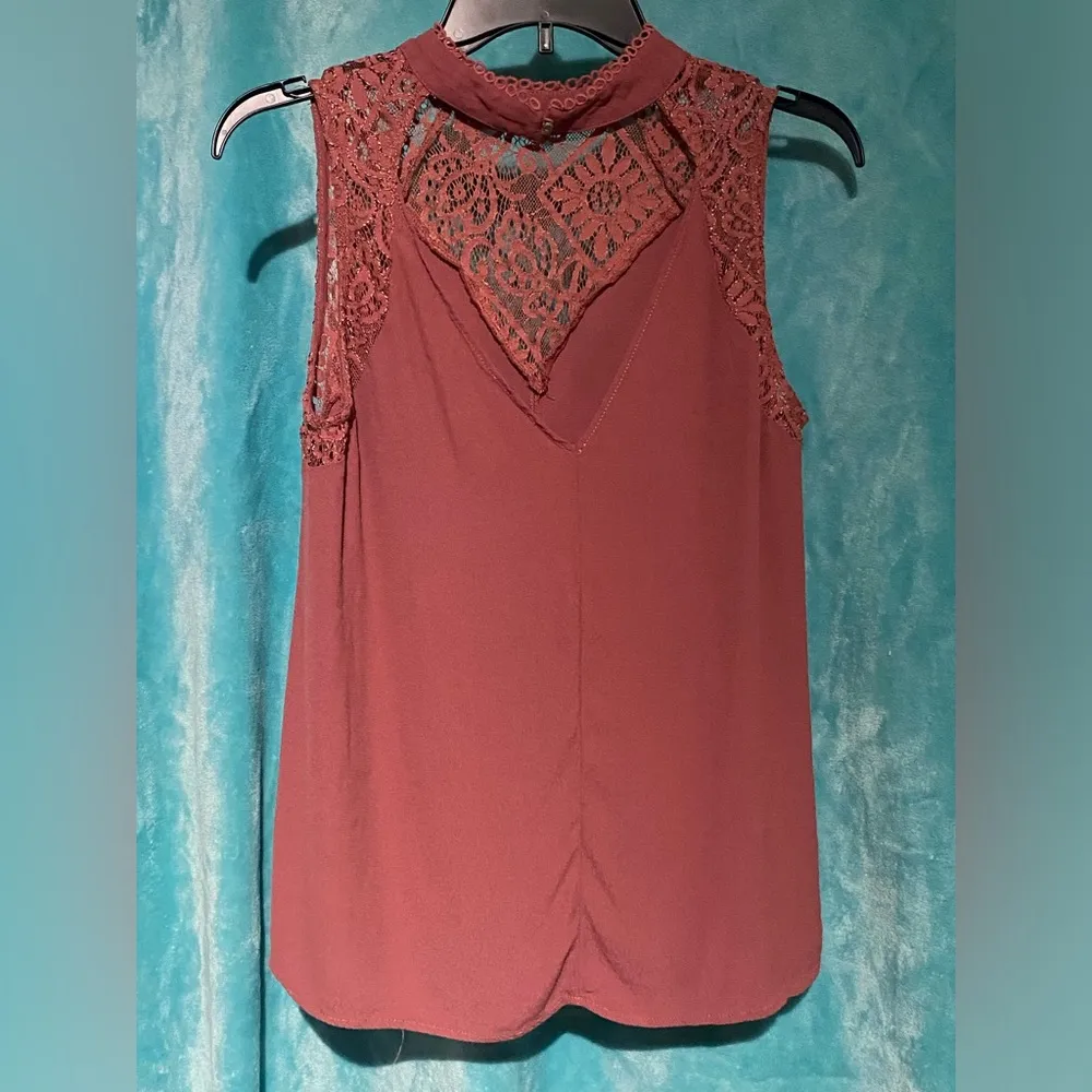 GF Collection- dusty rose blouse large - Image 2