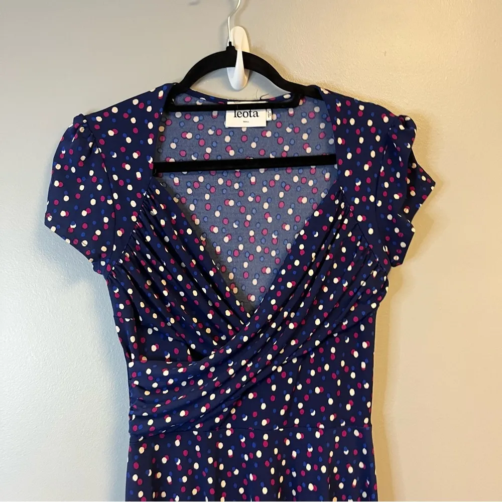 Leota Dress Blue w/ White & Pink Polka Dots Faux Wrap Dress Sz S EUC Ruffle Neck - Image 2