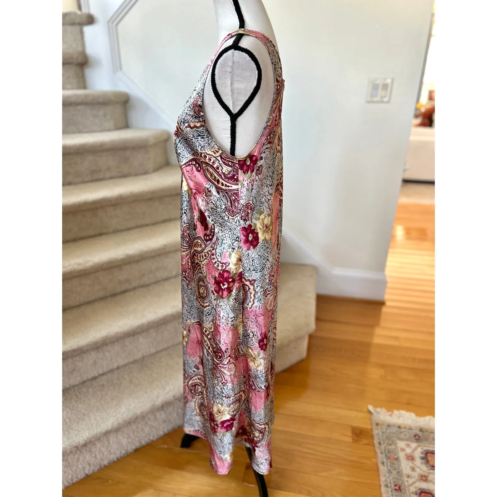 Vintage Y2K 90s Red & Pink Floral Satin Sleeveless Babydoll Slip Dress - Image 4