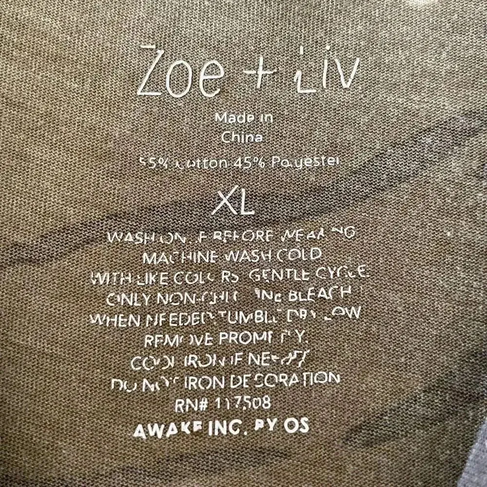 Zoe & Liv Camo Gray Cotton Blend Soft  Short Sleeve XL #1073 - Image 8