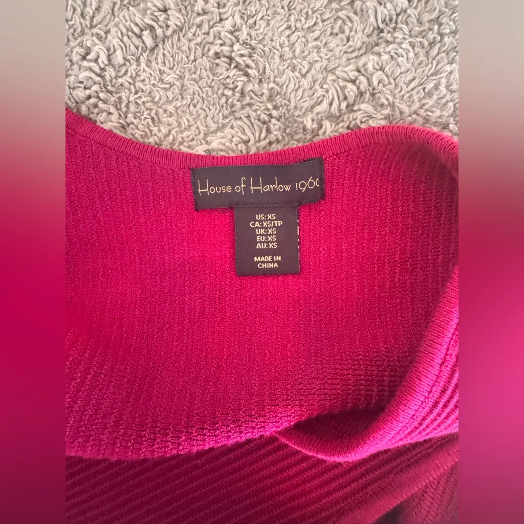 House of Harlow 1960 Fuchsia Pink Plunge V - Image 6