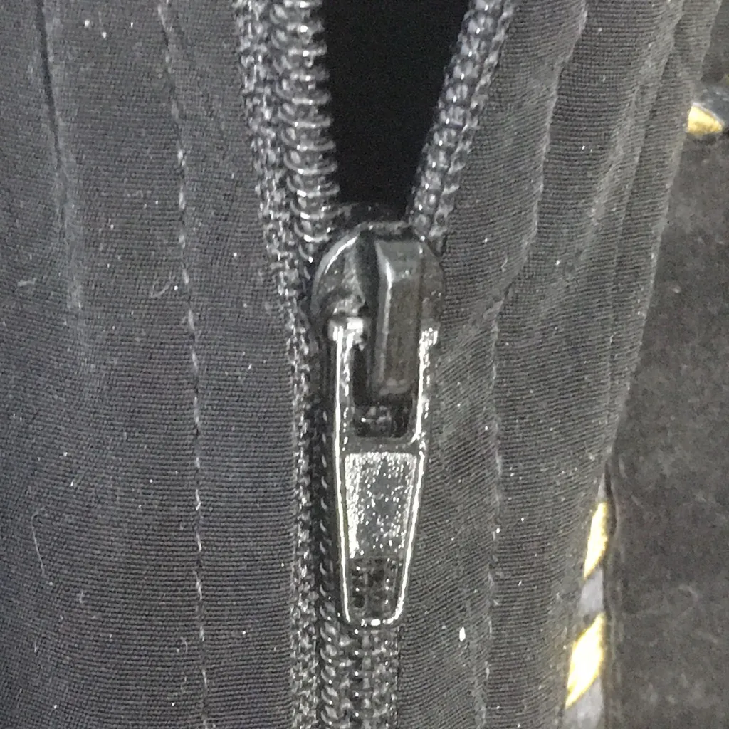 FINAL MARKDOWN Ladies’ Gepetto Lightweight Studded Zippered Jacket (L) Black Size L - Image 10