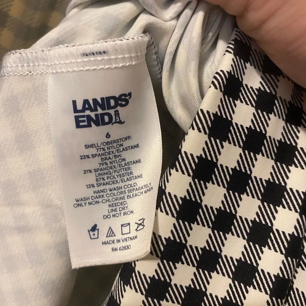 Womens Lands’ End White Black Plaid Houndstooth Tankini Swim Top‎ Size 6 - Image 3