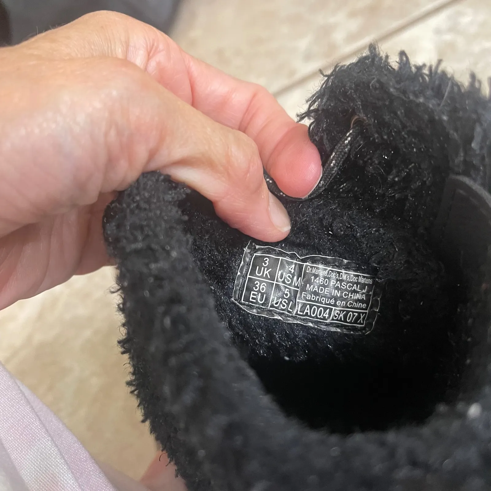 Dr Martens Pascal Furry Fleece Black Combat Boots Women US 5 / men 4/UK 3 4 - Image 8