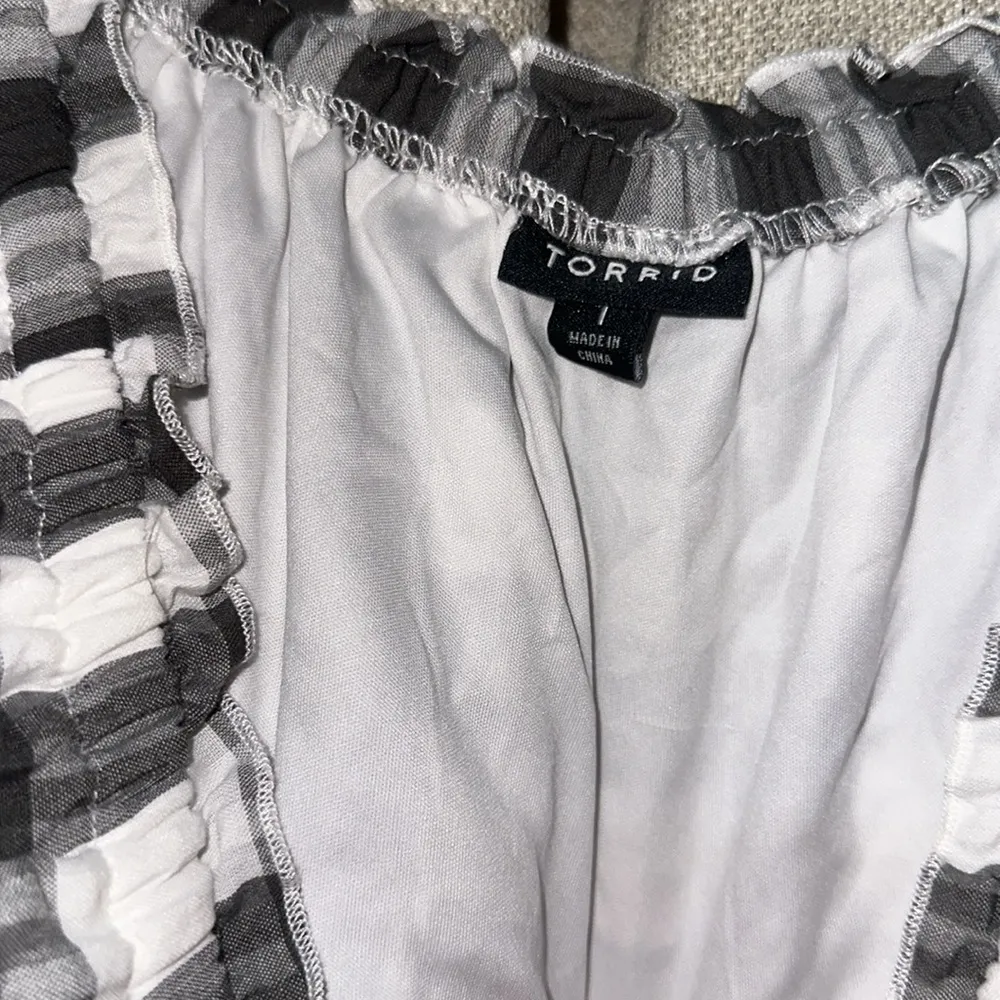 Torrid Gingham Midi Dress size 1X with pockets! Spring grey gingham NWOT - Image 5