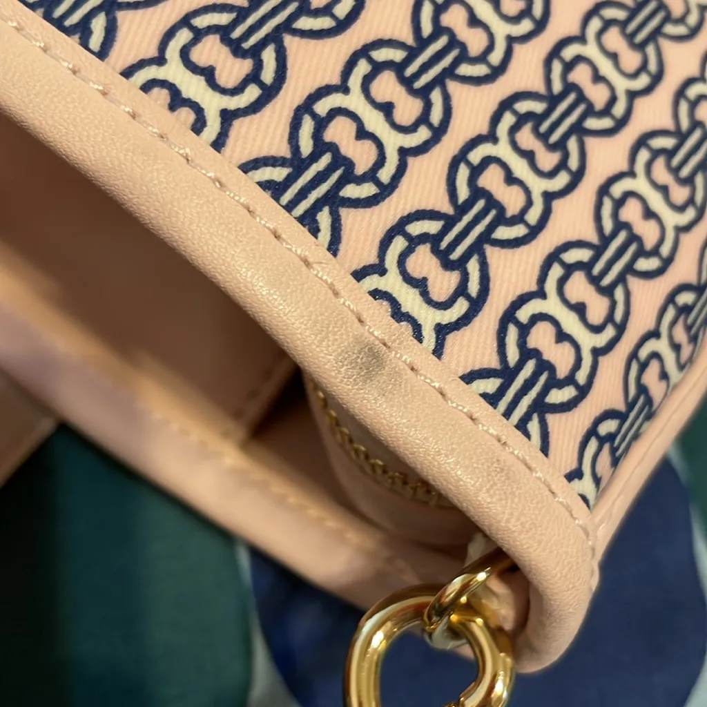 Tory Burch Pink and Navy Chain Print Tote - Image 8