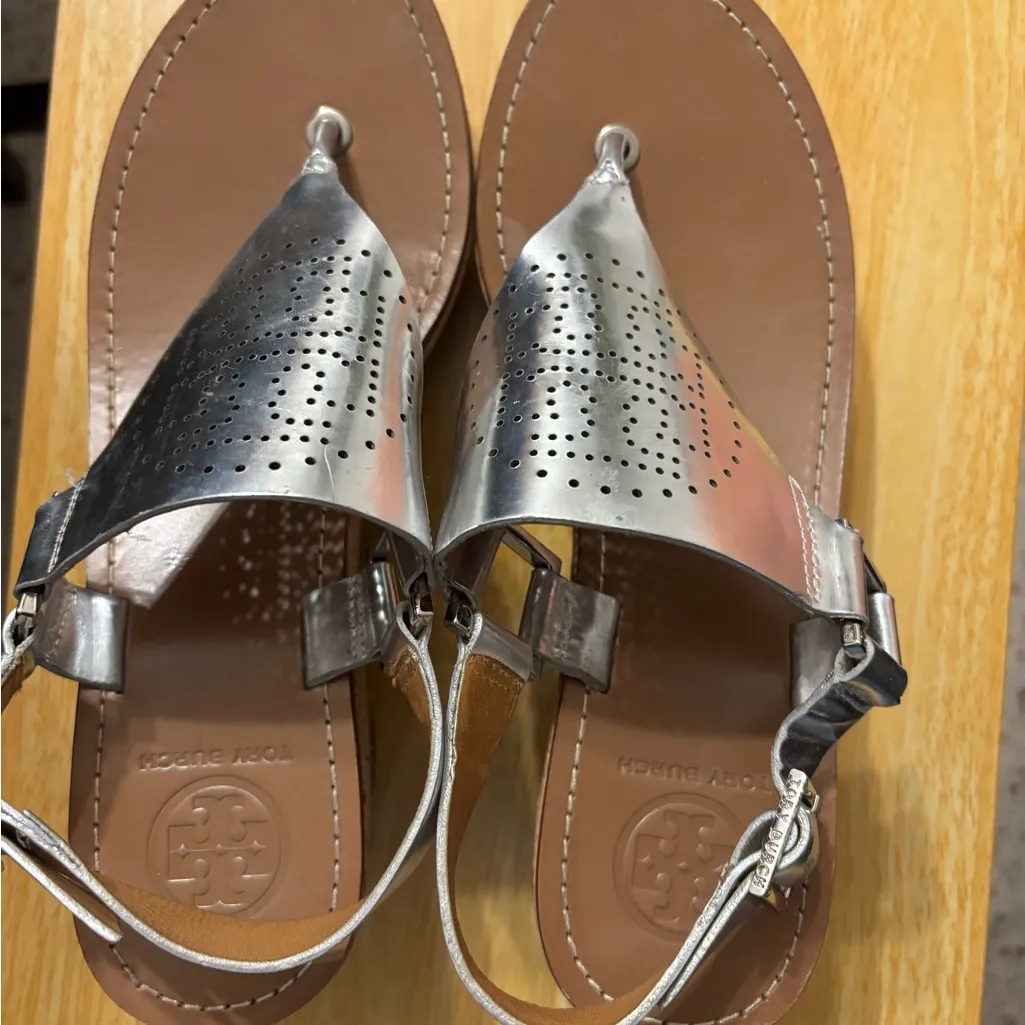 Tory Burch silver leather wedge sandals 7.5 - Image 12