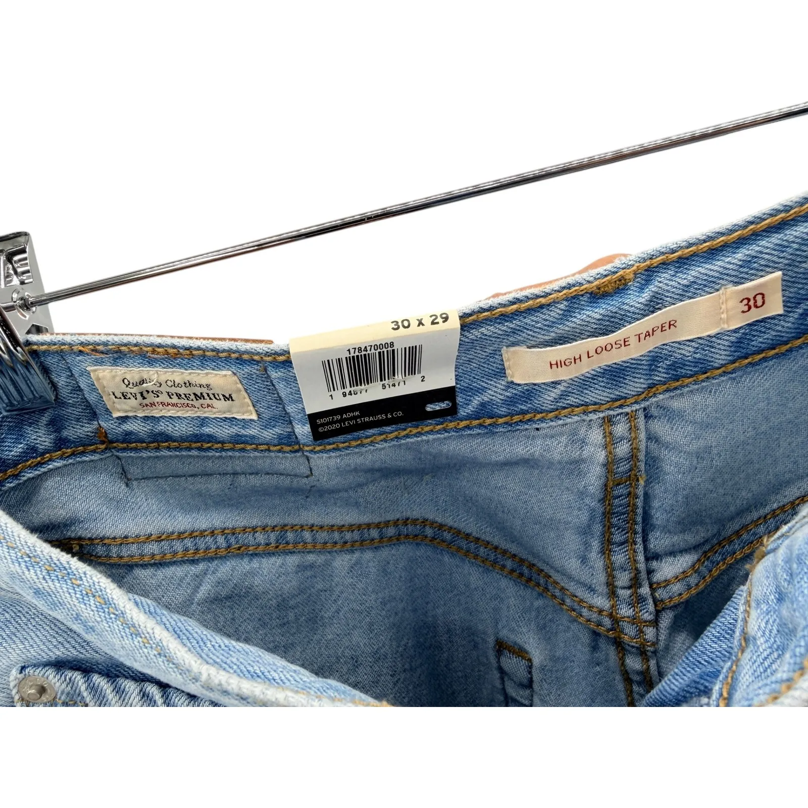 Levi's High Loose Taper Jeans W30 L29 NWT Light Wash Sustainable Denim Relaxed - Image 4