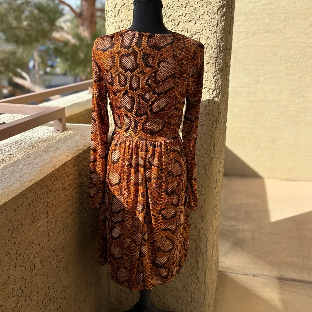 Altuzarra Snakeskin Print Long Sleeve Midi Faux Wrap Dress Sized 8 Women Brown - Image 2