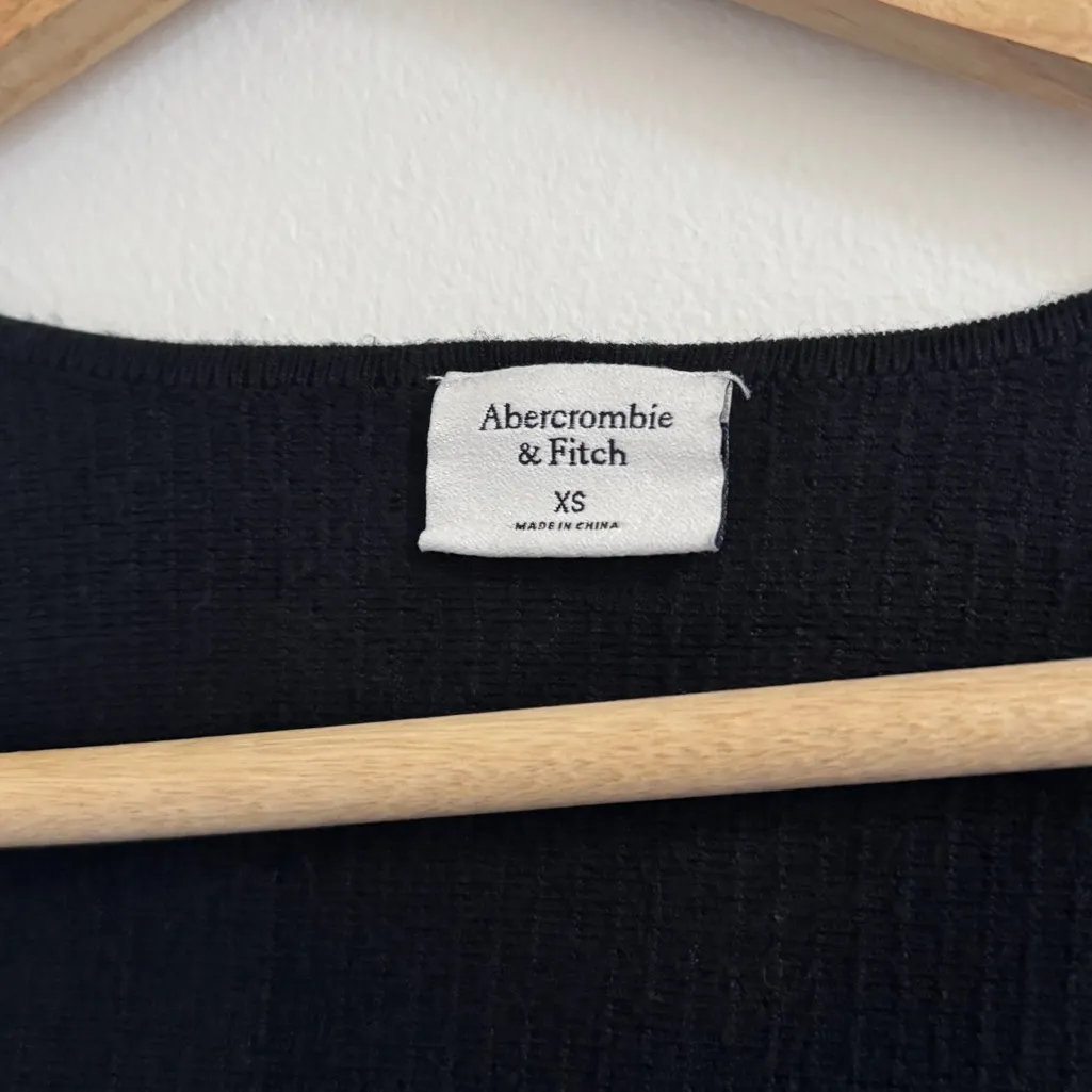 Abercrombie & Fitch Ribbed Ava Sweater Size XS Black knit long sleeve top - Image 3