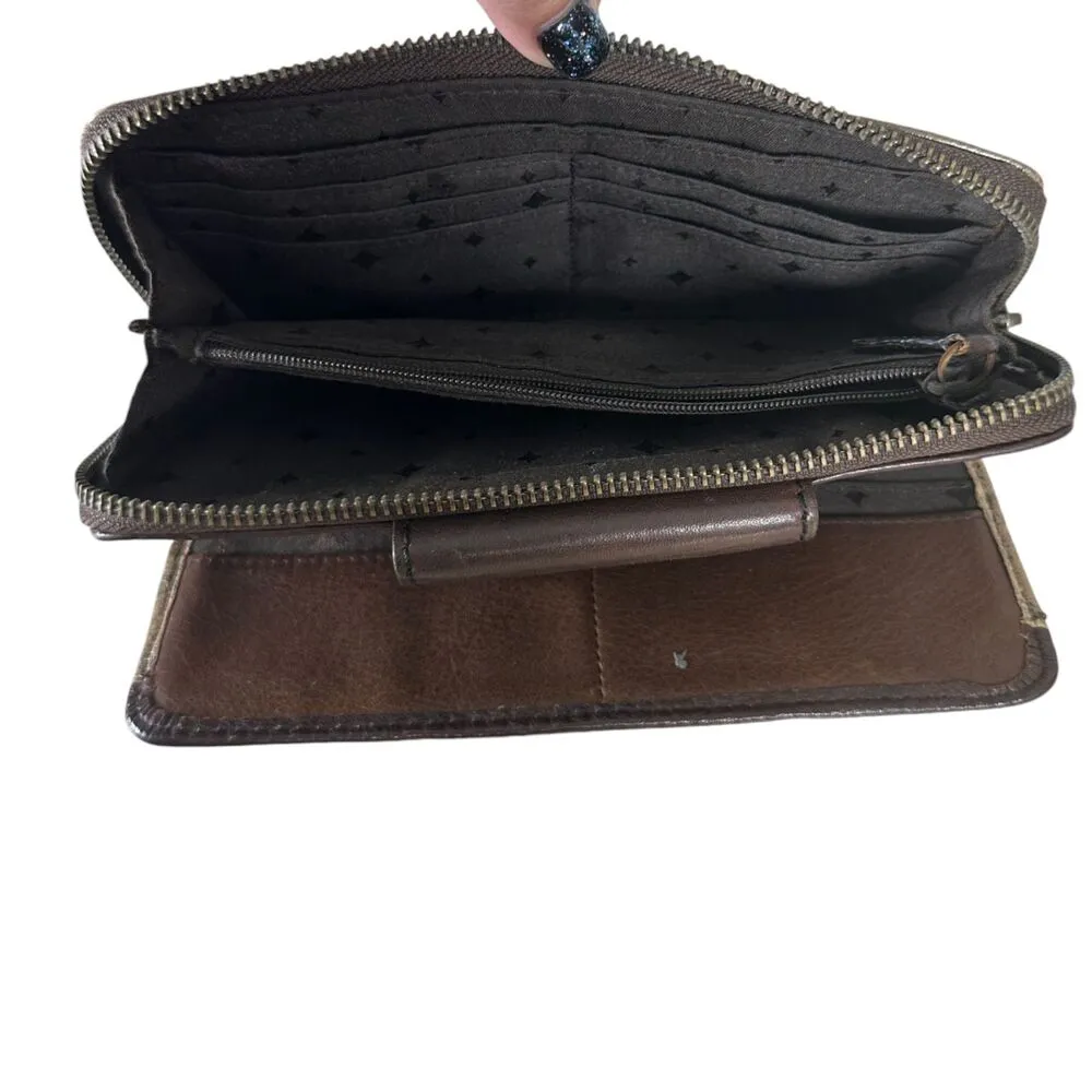 Fossil  Large Distressed Metallic Brown Leather Explorer Wallet - Image 2