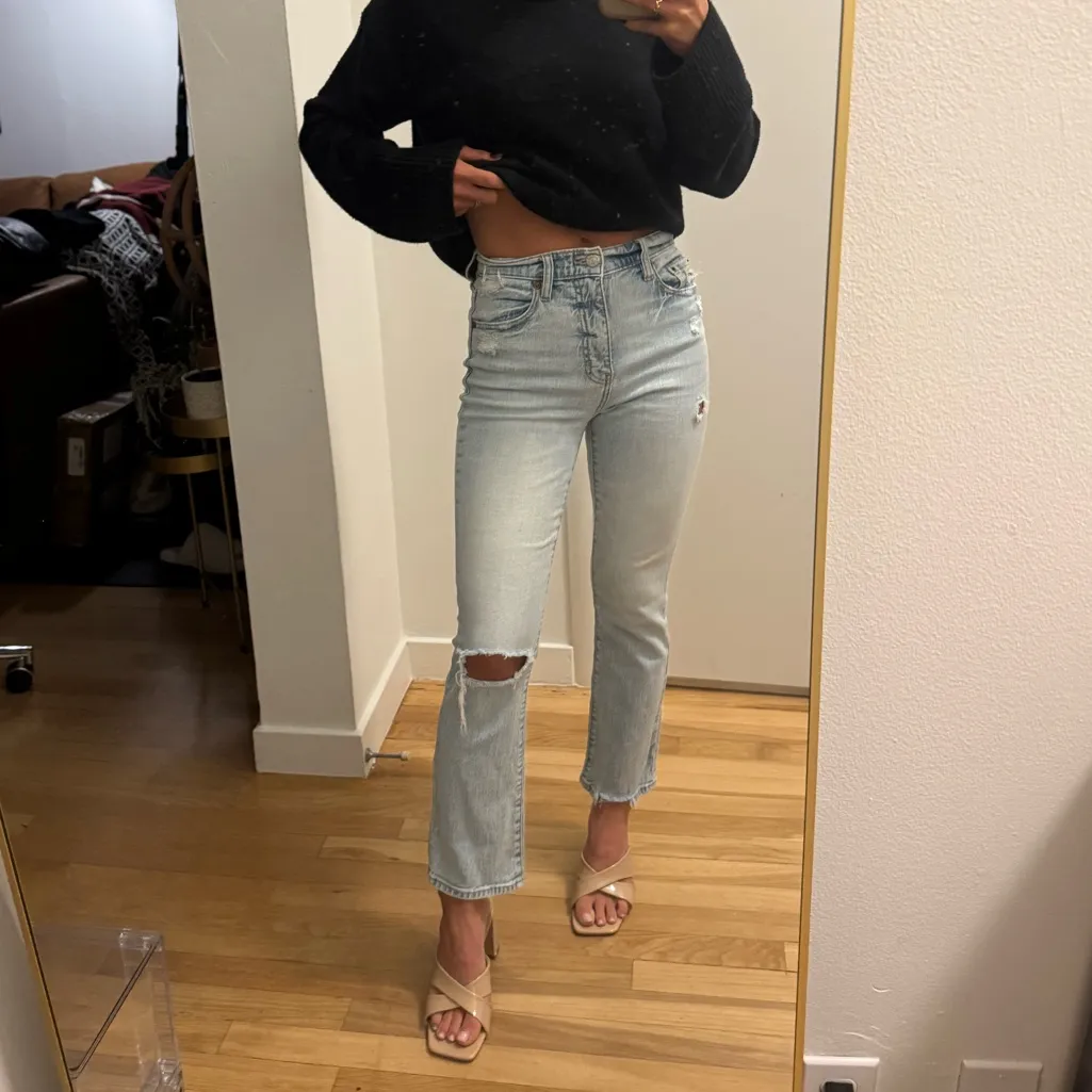 DAZE DENIM Shy Girl Light Blue High-Waisted Distressed Cropped Flare Jeans - Image 9