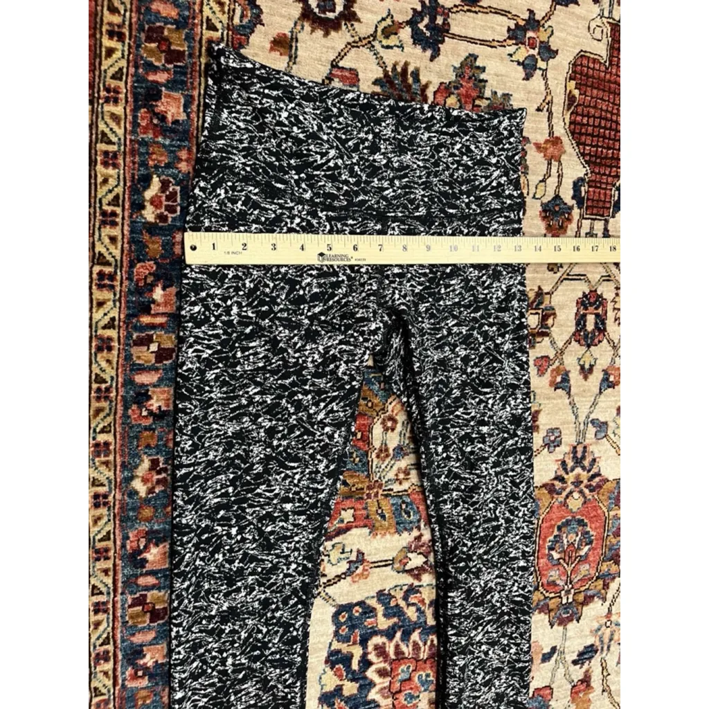 Lululemon Wunder Under Pant III Iced Wave White Black Leggings Low Rise Size 4 - Image 3