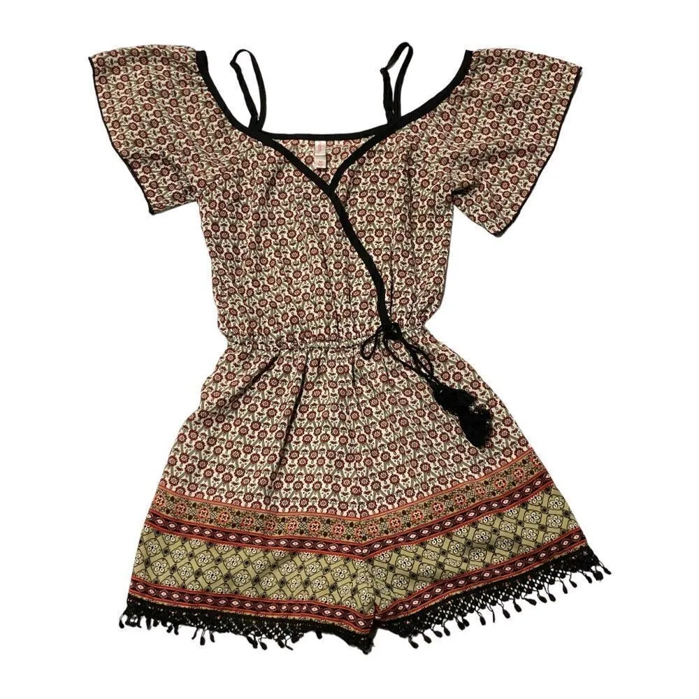 Xhilaration Boho Floral Print Cold Shoulder Romper - Image 9