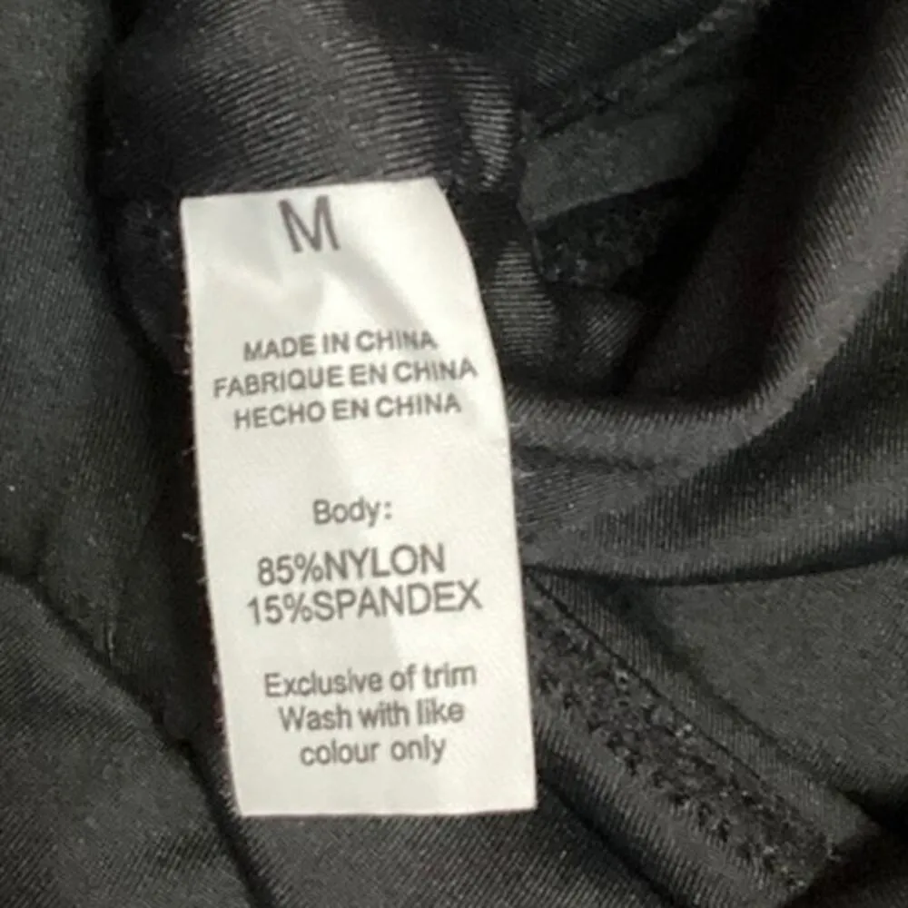 Qinsen Women's Black V - Image 4