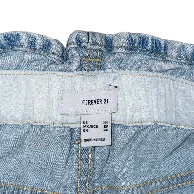 Forever 21 Paperbag Waist Light Wash High Rise Straight Tapered Jeans XS NWT - Image 6