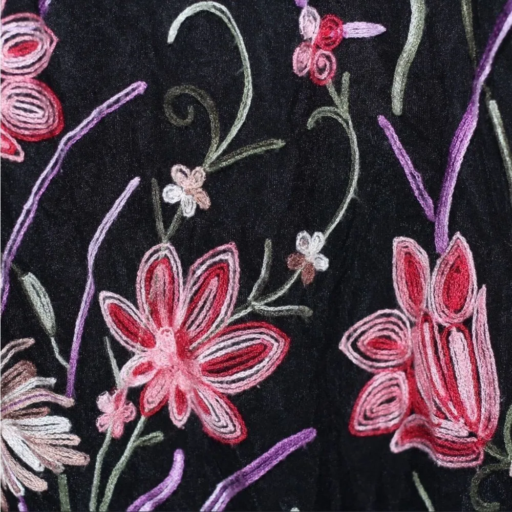 Maia sleeveless embroidered floral dress 8 - Image 3
