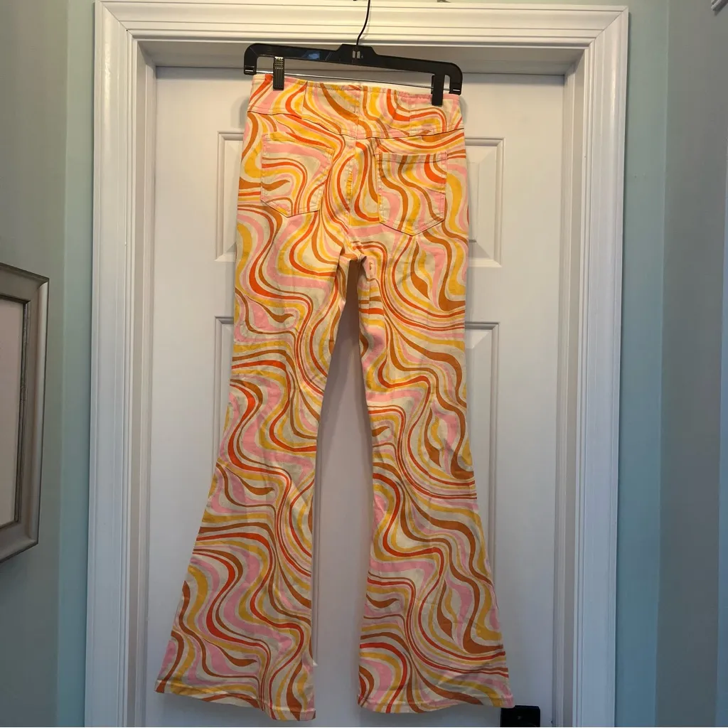 Easel Women’s Groovy Retro Swirl Stretch Cotton Bell Bottom Pull On Pants Size S - Image 5